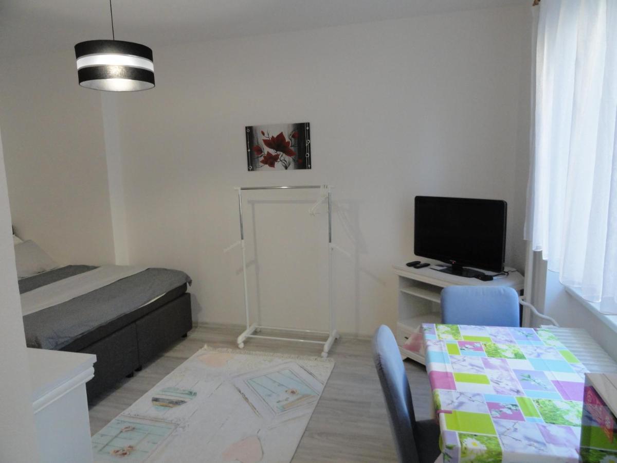 Apartmán Sluka Jilemnice Exterior foto