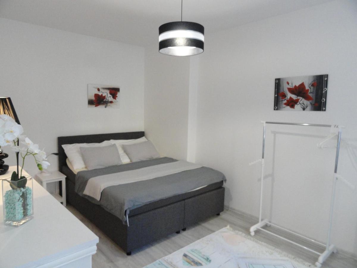 Apartmán Sluka Jilemnice Exterior foto